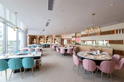 Beauty in The Pot at VivoCity