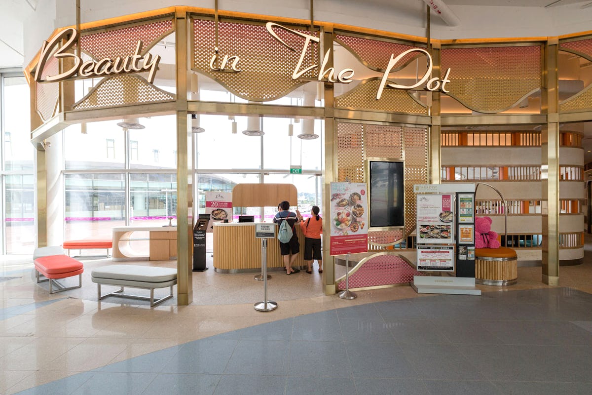 Beauty in The Pot at VivoCity