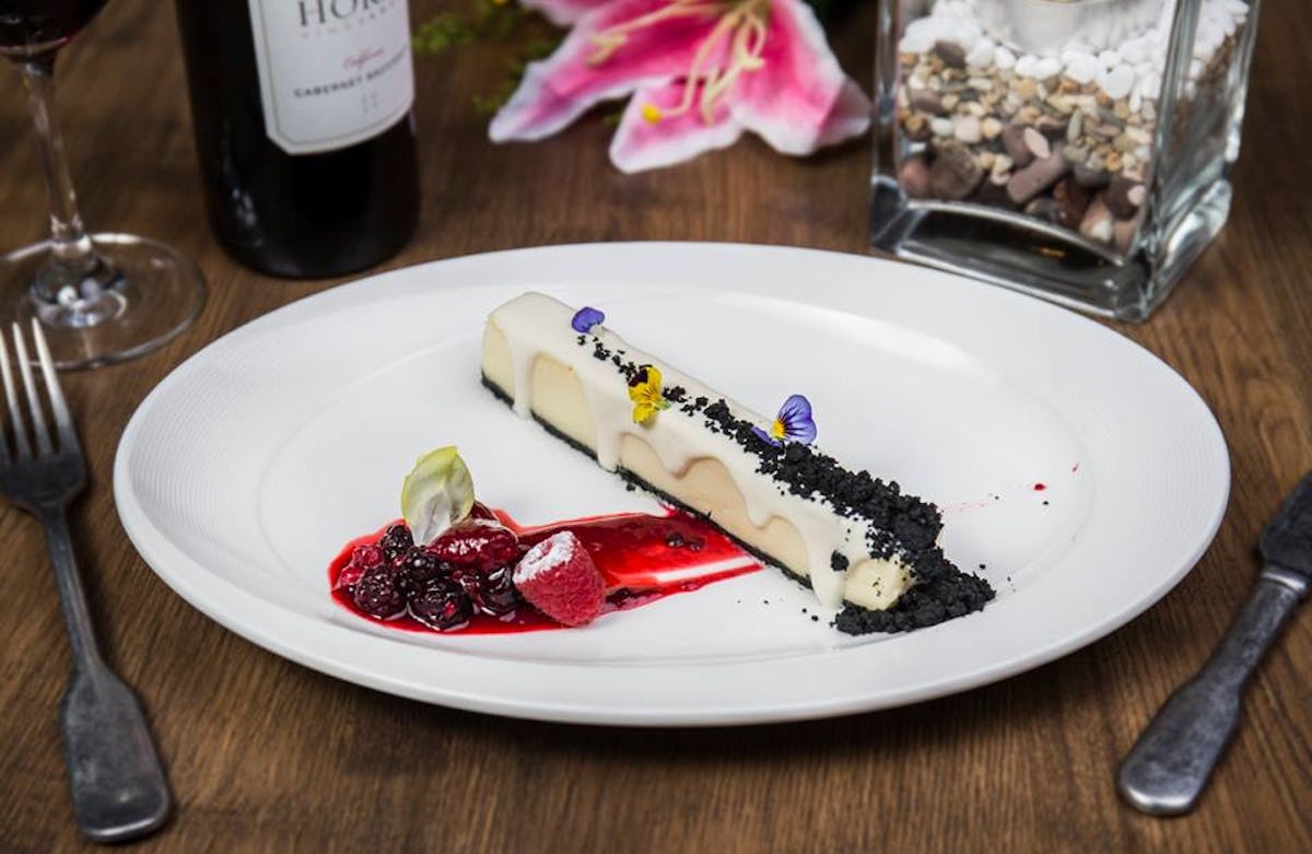 Astons Steak & Salad - The CentrePoint 