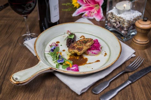 Astons Specialities - Victoria Street