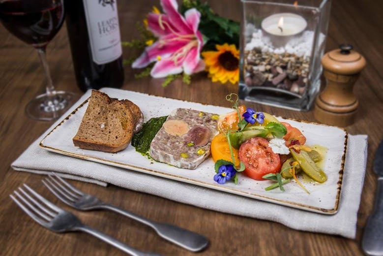 Astons Specialities - Suntec City