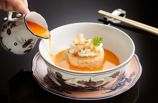 Summer Pavilion - The Ritz-Carlton, Millenia Singapore