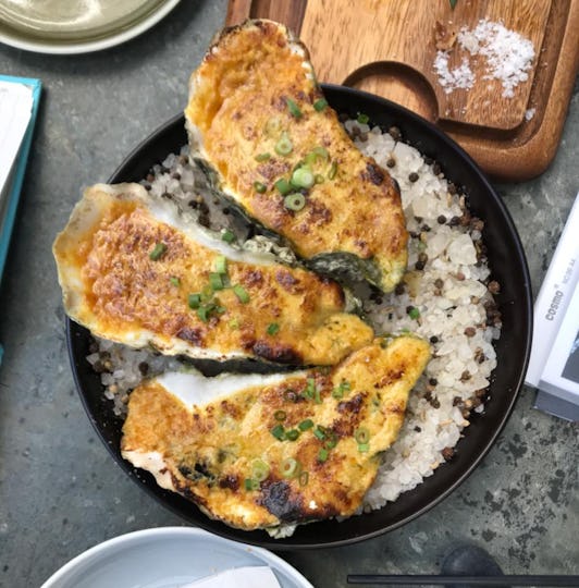 Blue Lotus kitchen-bar