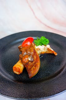 Lawry's The Prime Rib Singapore