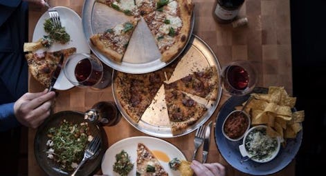 Blue Label Pizza & Wine – Ann Siang