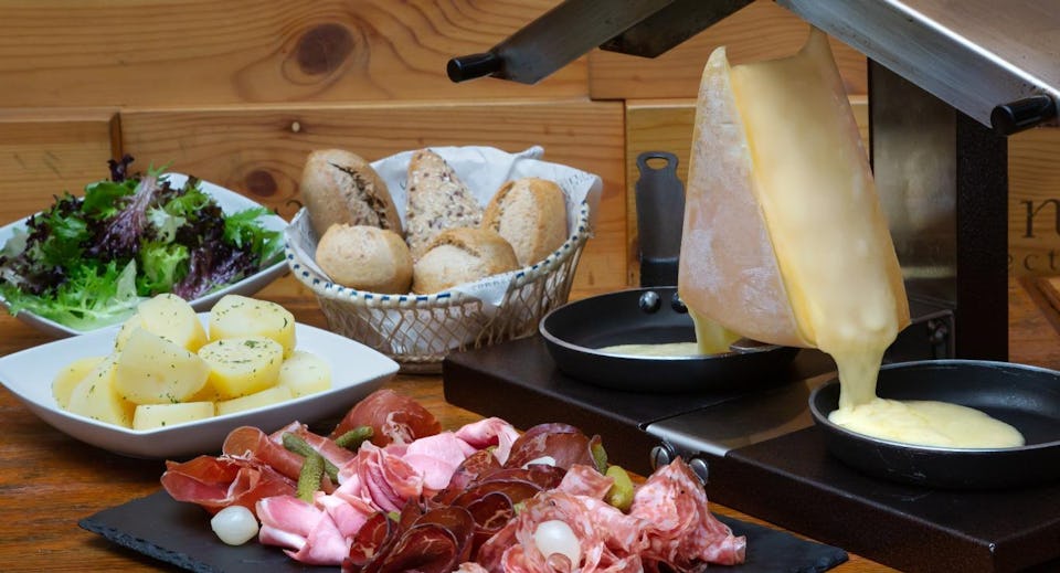 Wine Connection Cheese Bar - Frankel Avenue