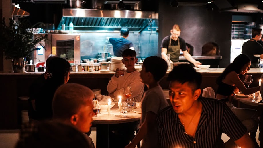 COL Restaurant and Bar